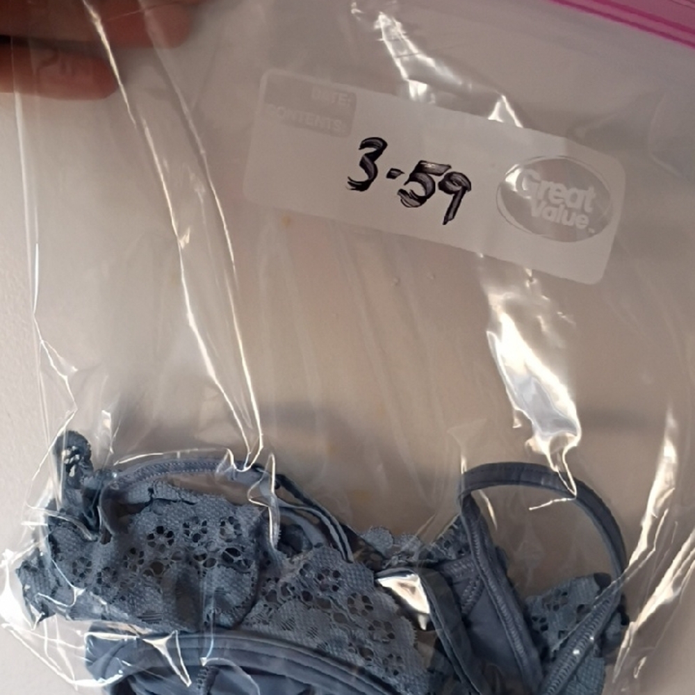 Victoria's Secret Bra Blue Lace Camisole Bralette size Medium New with tags! - Picture 4 of 4